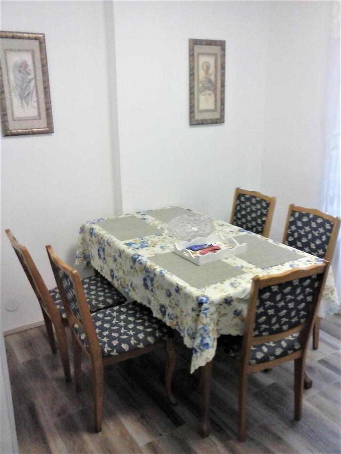 Apartman Veljic Ni Exterior foto